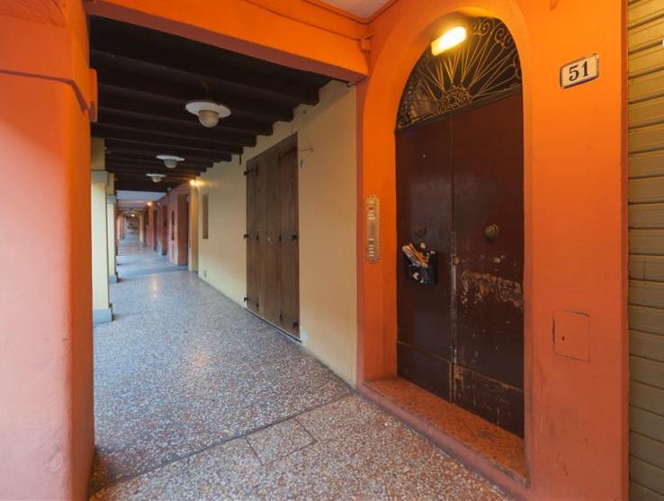 Pisolo In Citta Casa Vacanze Nel Centro Storico Bolonia Exterior foto