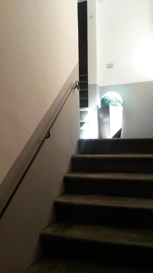 Pisolo In Citta Casa Vacanze Nel Centro Storico Bolonia Exterior foto